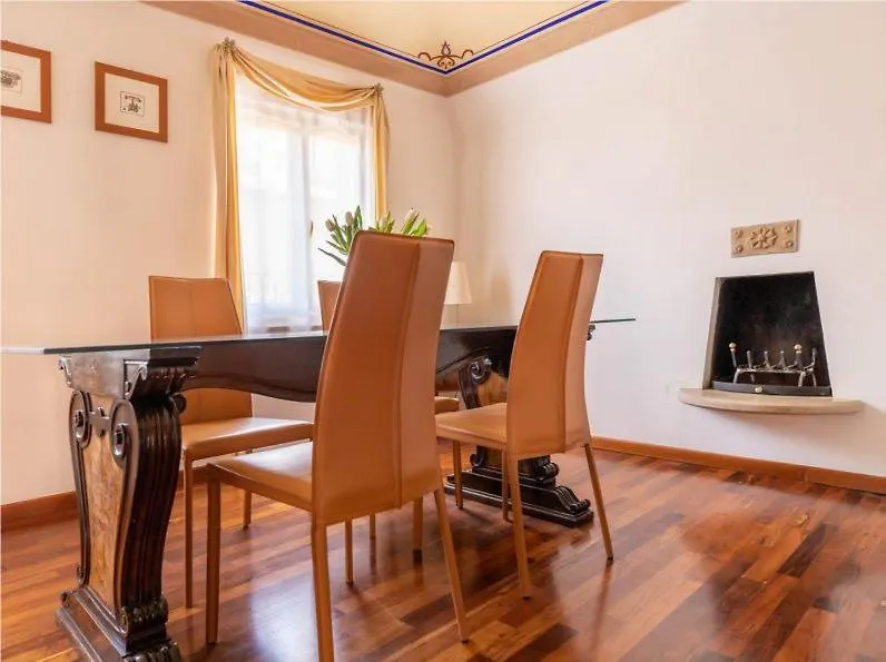 Appartamento Royal Domus Perugia - Via Mazzini Italia